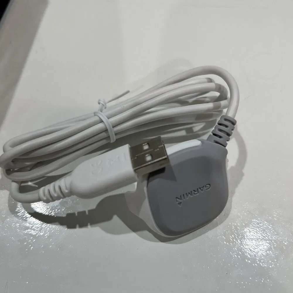 Garmin Forerunner FR10 FR15 010-11029-05 USB Charging Data Clip White